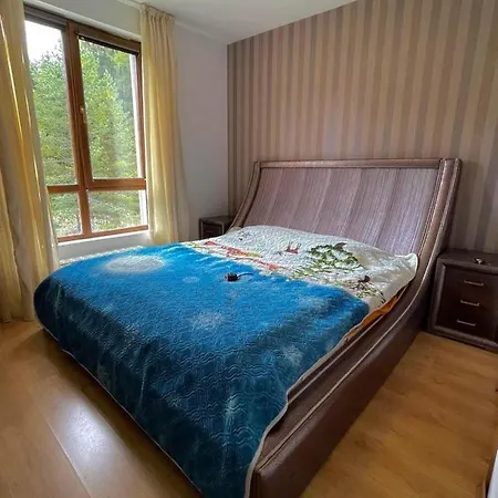 Апартамент Hils Apartament *